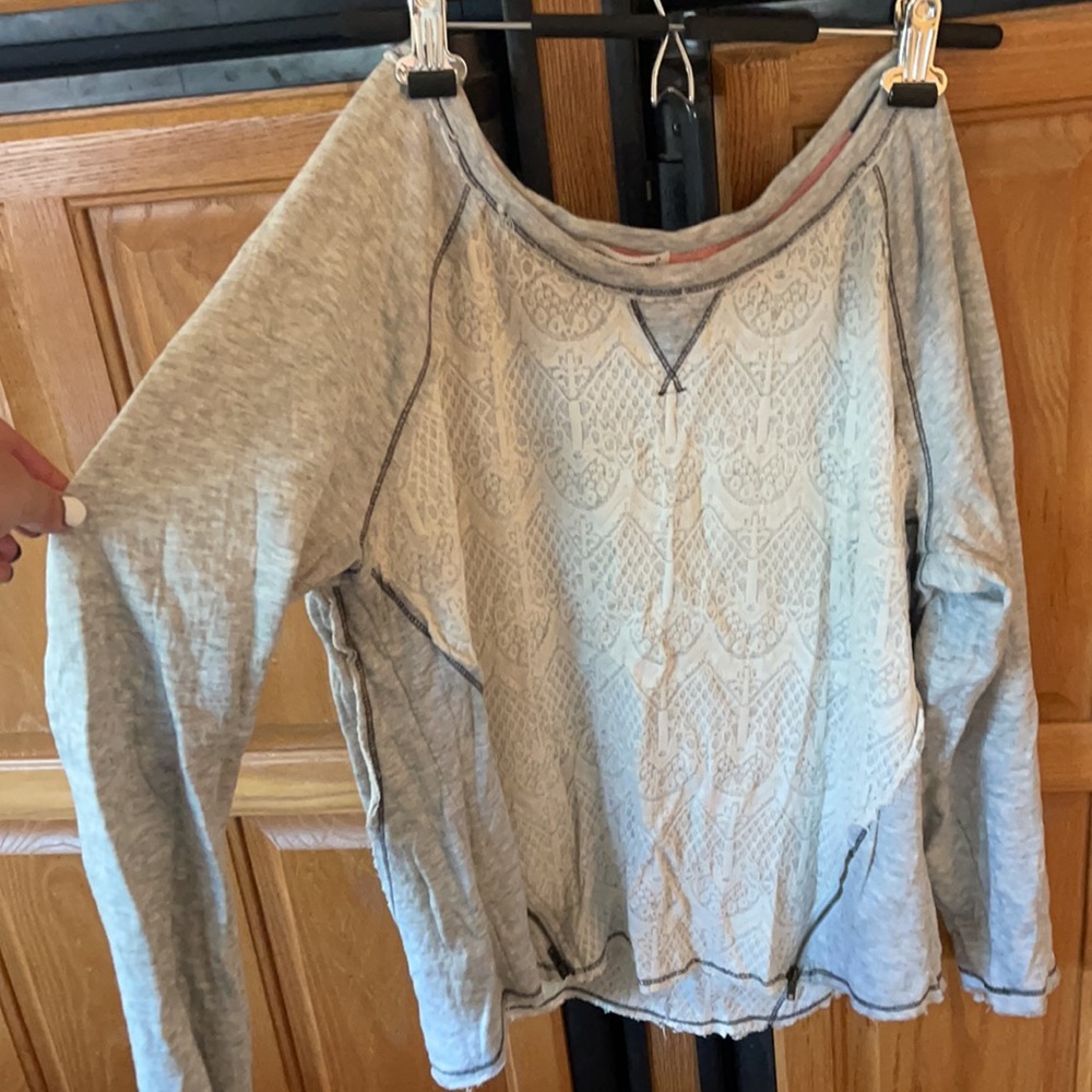 Sweater ❣️ - Picture 3 of 5